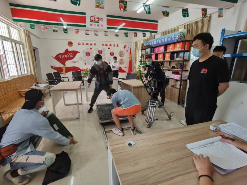 追星女孩心理学分析报告：绥滨县广告片拍摄公司揭秘饭圈应援式传播逻辑
